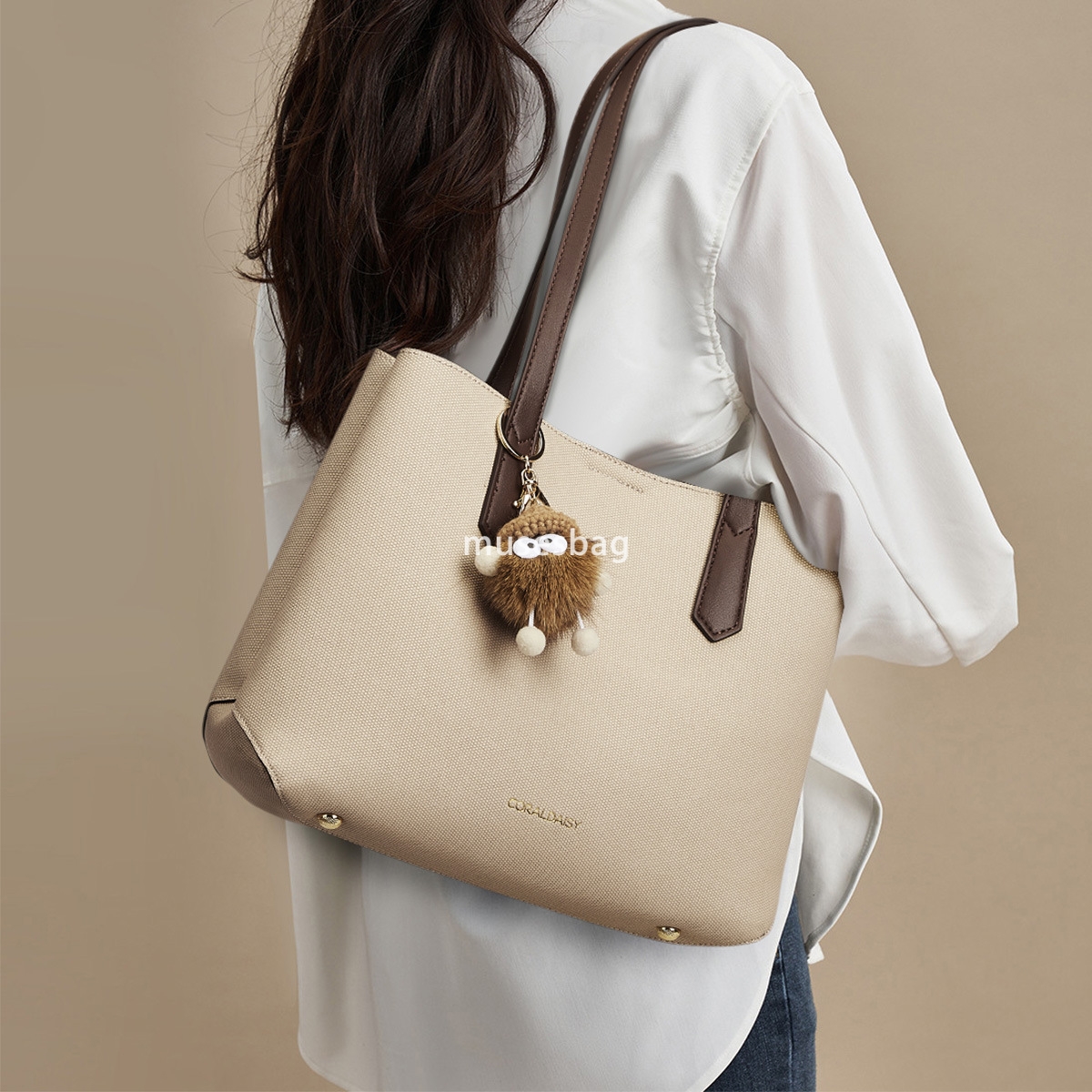 New urban minimalist and large capacity single shoulder bag for women's underarm bag commuting tote bag fashionable and versatile women's ba