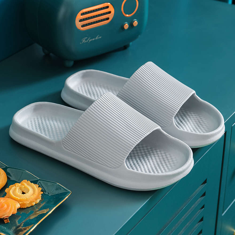 2022 Slides Home Guest Felt Slippers