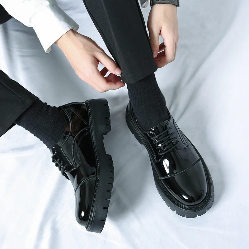 Mens Black Formal Shoes Lace Up Artificial Patent Leather Business Shoes With Thick Sole 240618