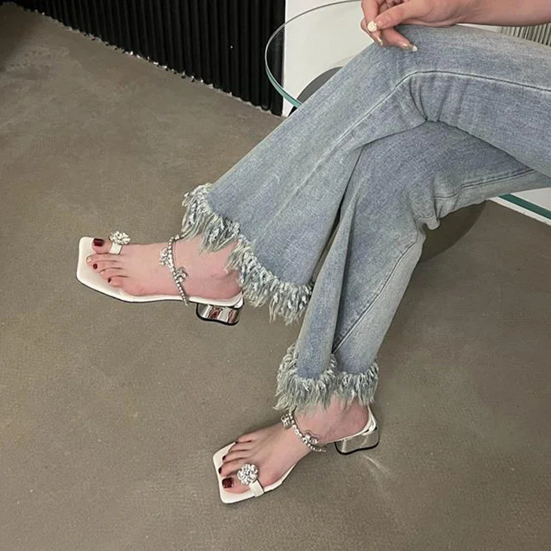 Crystal Womens Slippers Fashion Medium High Heels Clip Toe Flip Slippers Summer Slippers Sandals Dress Party Ladies 240617