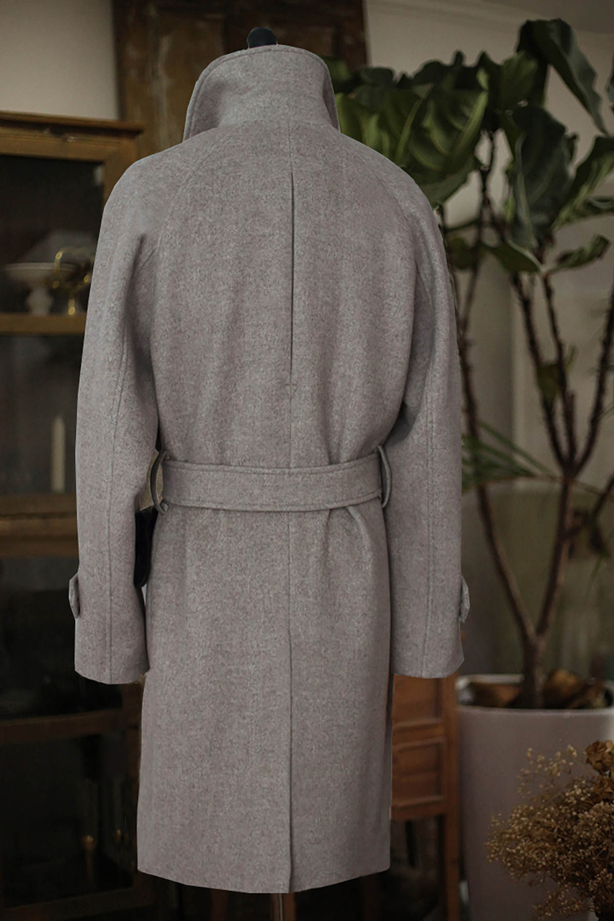 Winter Thick Men's Long Coat Woolen Double Breasted With Belt Custom Made Jacket Tuxedos