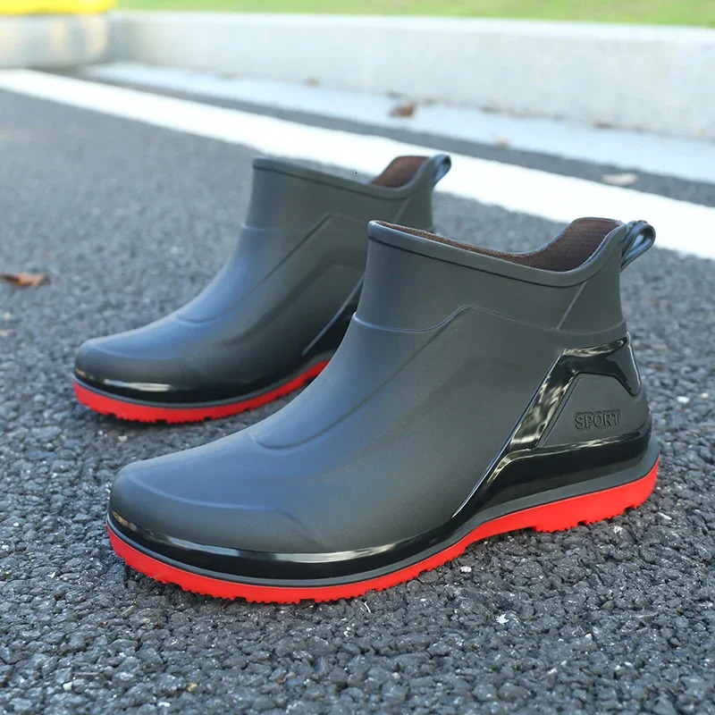 Mens Short Waterproof and Anti Slip Casual Rain Boots Flat Bottomed Kitchen Rubber Shoes Rain Shoes Work Shoes 240618