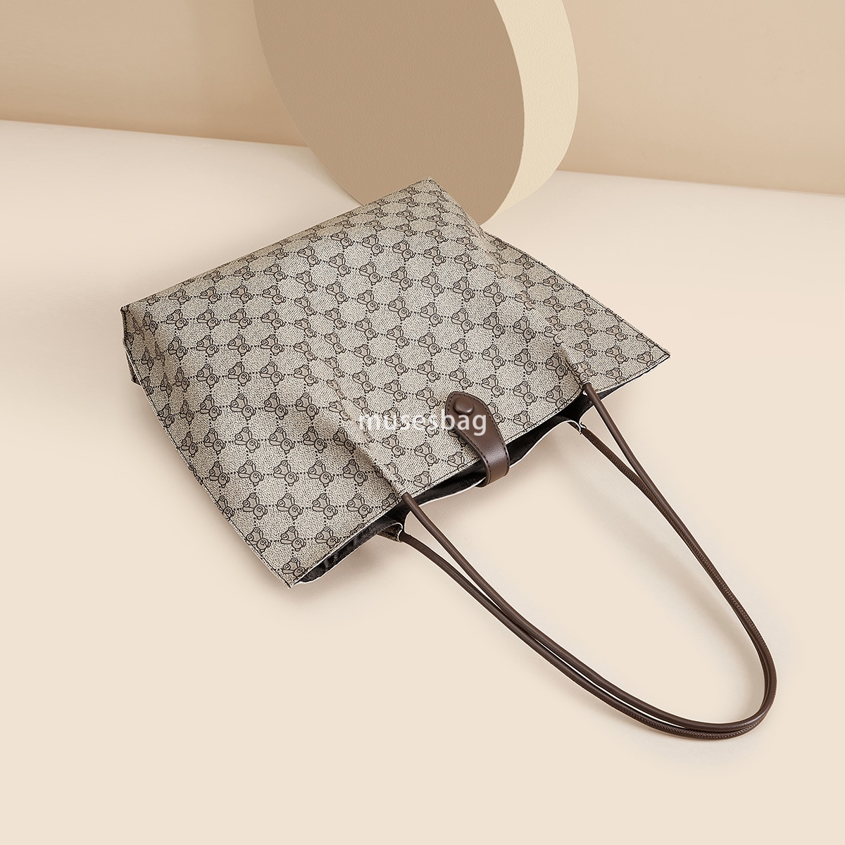 High end Design New Large Capacity Women Shoulder Bag Retro Versatile Underarm Bag Mobile Bag Tote Commuter Bag Women Bag Student Party Backpack