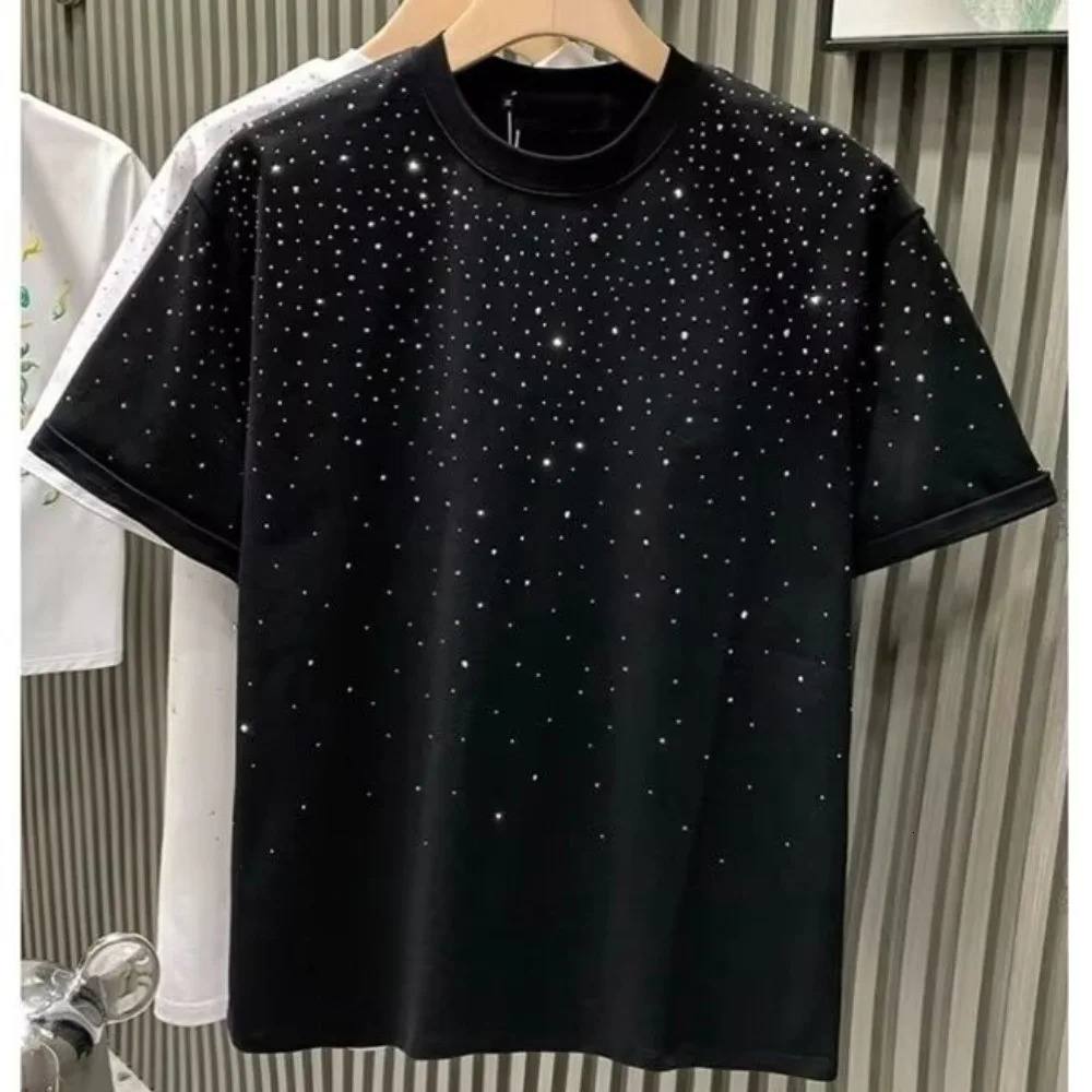 Summer Mens Rhinestone Rivet T-shirt Cotton Round Neck Casual T shirts Fashion High Street 2024 Men Short Sleeves 240618