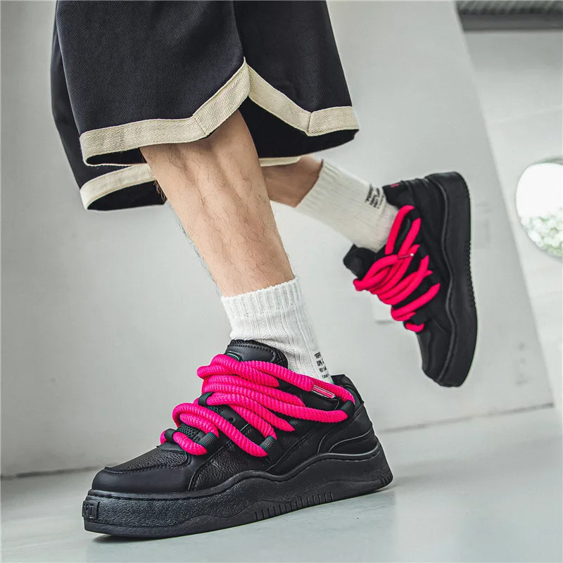 Sneakers for Men Tennis Retro Y2K Bread Hip-Hop Punk Skateboard Shoes Male Sneakers Couple Outdoor Sport Casual Shoes 240618