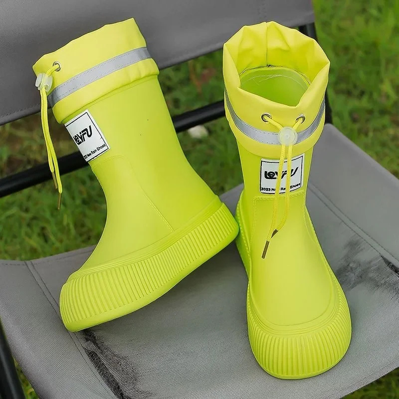 Outdoor Non-slip rain Parent-child Fashion Waterproof Rain Boots Men and Women Special for School on Rainy Days 2