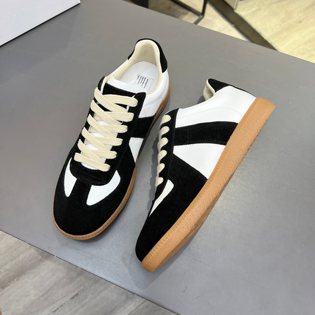 outdoor vintage Casual Shoes Luxury man sneakers shoe white track runners Split toe men sneaker maisson Womens Designer shoes marigle suede MM6 Rubber trainer