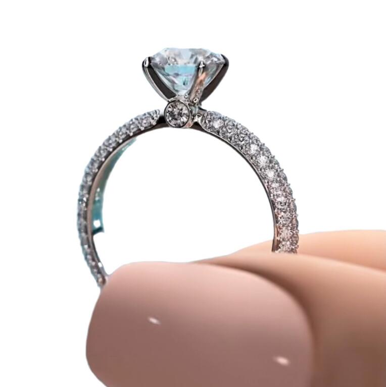 Size 5-10: 4-Prong Sterg Sier Wedding Rings, Round Cut White Topaz Gemstones