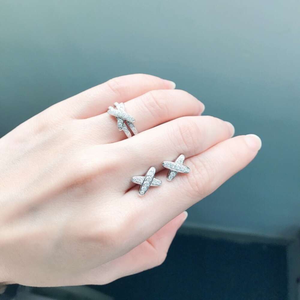 ear studs 0.3ct Moissanite Diamond stud earrings for women wedding jewelry high quality version bling sterling sier earring