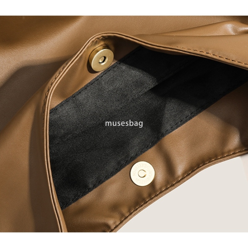 Fashionable Women High Quality Classic Retro Large Capacity One Shoulder Underarm Bag Spring/Summer Korea Versatile Commuter Crossbody Tote Bag