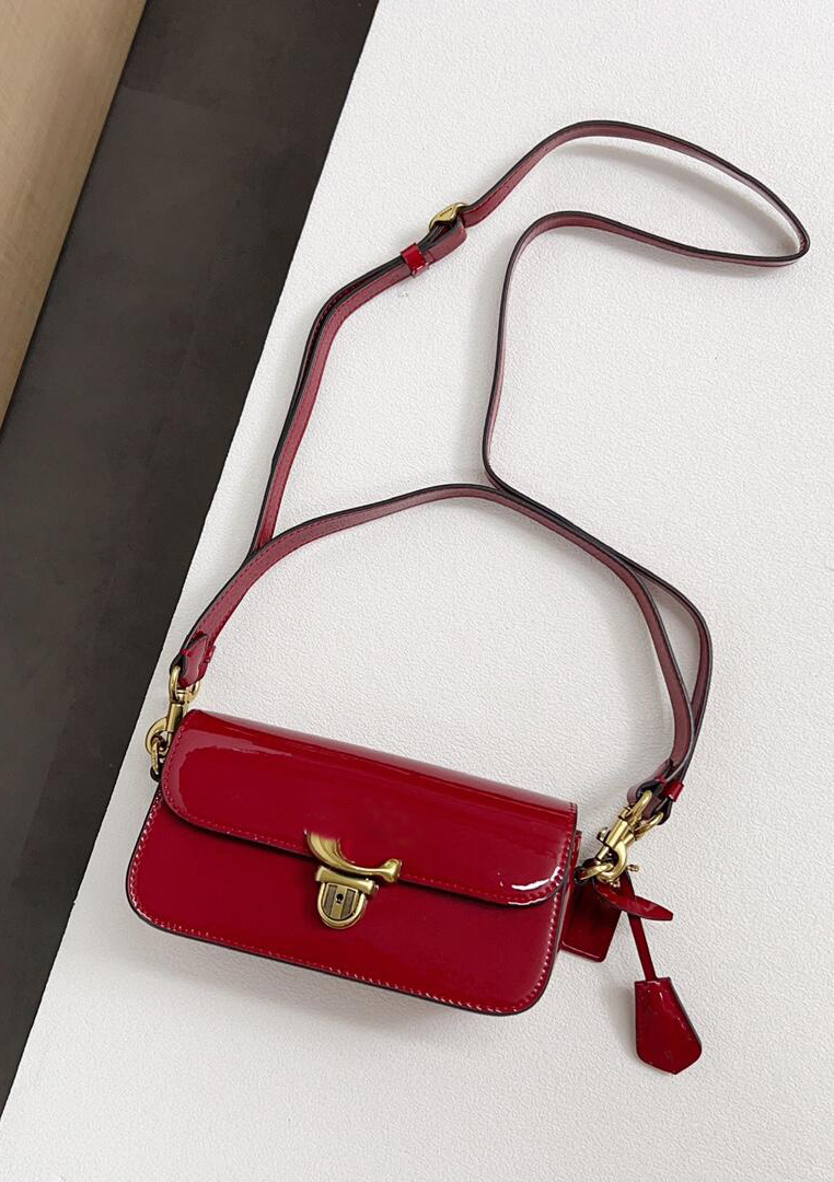 Fashion Women's Handbag baguette Bags Shoulder Bag Outfit Wallet Purse Crossbody Flap Bag 20x11x6cm CE331
