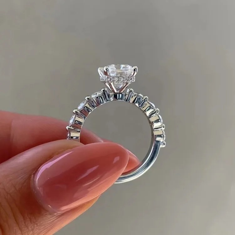 Elegant Ins Top Sell Wedding Rings Luxury Jewelry 925 Sterling Silver Princess Cut White Designer Topaz CZ Diamond Party Eternity Women Bridal Ring Fo