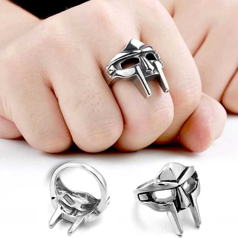 Band Rings Oly2u Goth Hip Hop Mf Doom Mask Finger Rings for Men Gladiator Punk Egyptian Pharaoh Male Ring Retro Jewelry Party AccessoriesL246