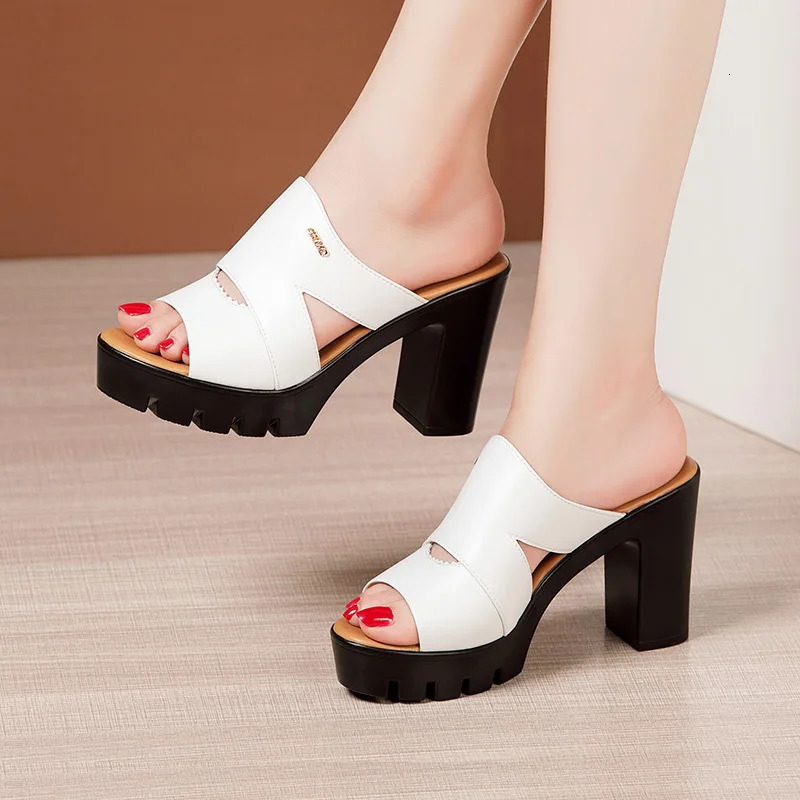 10cm Small Size 32-43 Soft Leather Slippers Womens Block High Heels Slides Thick Bottom Platform Sandals for Office Model 240618