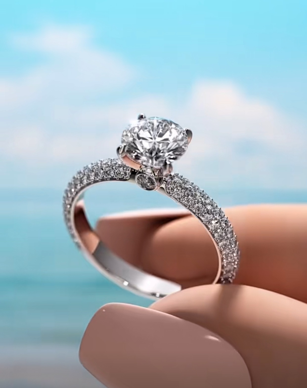 Size 5-10: 4-Prong Sterg Sier Wedding Rings, Round Cut White Topaz Gemstones