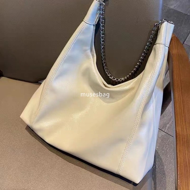 Designer Women's High Quality Retro Multi functional Soft Large Capacity Tote Bag Trendy and Advanced Single Shoulder Large Bag Underarm Bag Chai