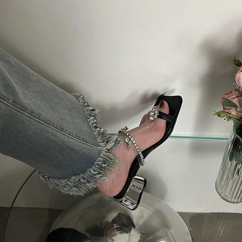 Crystal Womens Slippers Fashion Medium High Heels Clip Toe Flip Slippers Summer Slippers Sandals Dress Party Ladies 240617