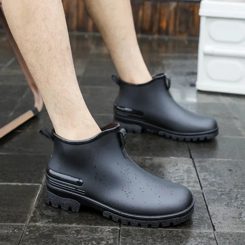 Fashion Man Rain Shoes Waterproof Non-slip Rubber Boots Man Casual Slip-on Flats Rain Boots Male Insulated Garden Galoshes 240618