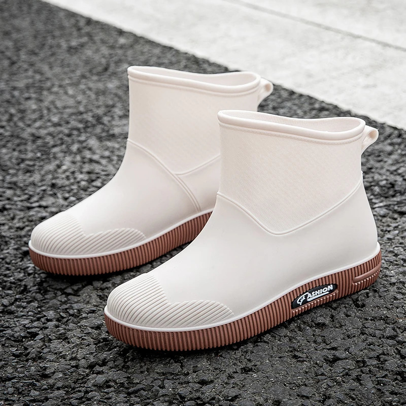 Rain Boots Womens Non-Slip Waterproof Shoes Outdoor Wear-Resistant Rubber Shoes Kitchen Work Waterproof Boots Short Tube 240618