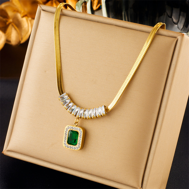 Emerald Cubic Zircon Necklace Bracelet Earrings Designer Jewelry Set Non Tarnish 18k Gold Snake Chain Diamond Collar Choker for Women Fine Luxury Jewe
