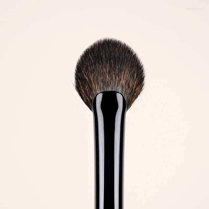 Makeup Brushes YIZHIBI Professional Hand-made Beauty Brush Fan-shaped Eye Loose Squirrel Hair.