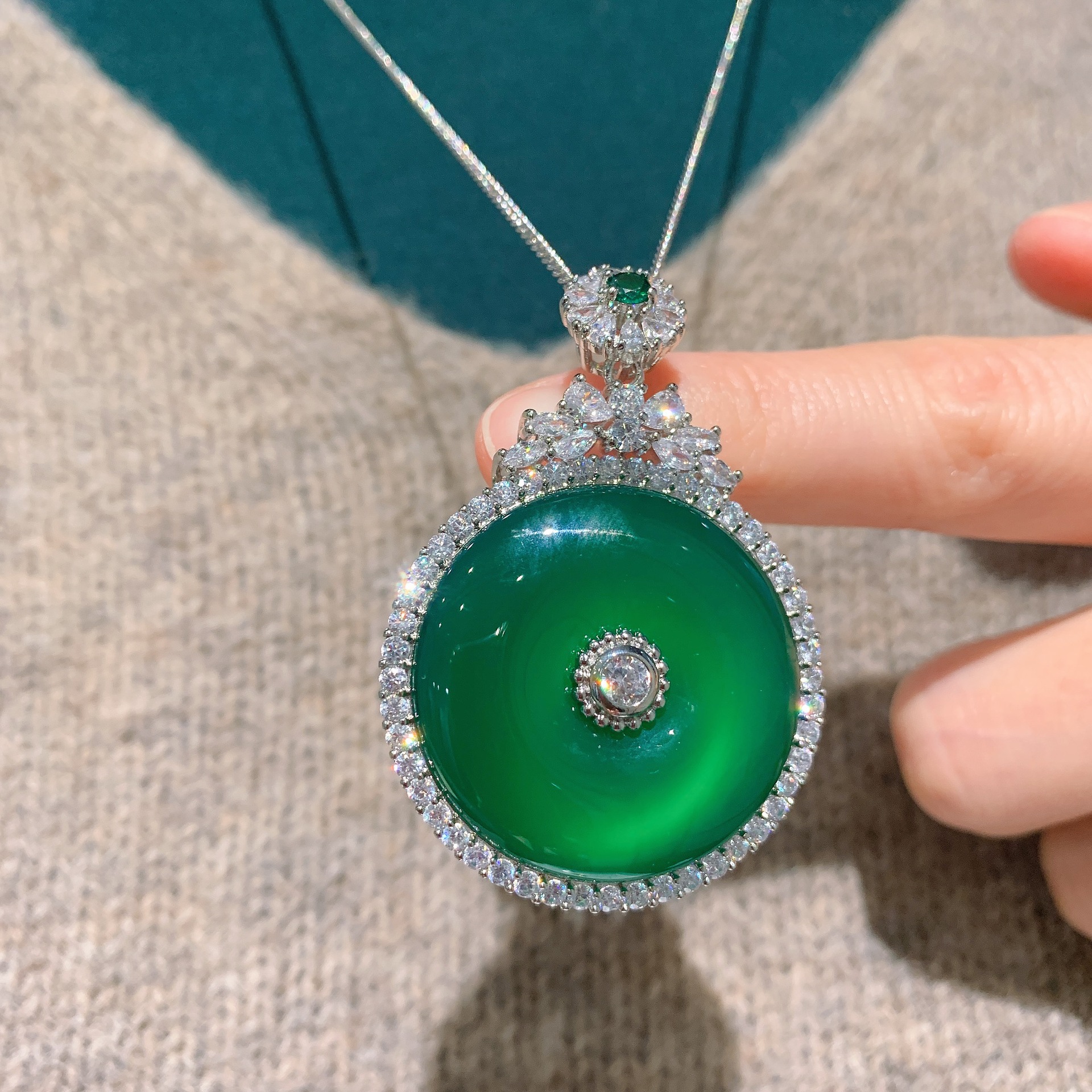 Sterg Sier Pendant Necklace | Marquise Jadeite & White Cubic Zirconia