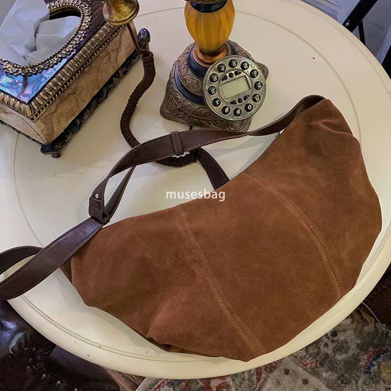Fashionable and trendy niche design velvet dumpling bag spring and summer new single shoulder diagonal cross bag Korean style temperament women's