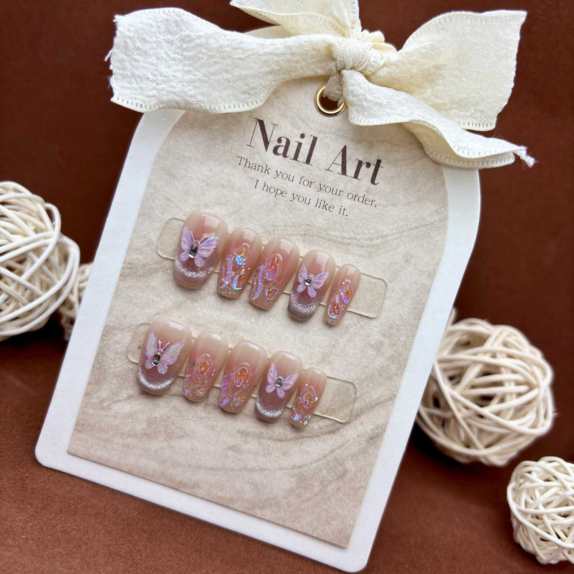 Girls False Nails Temperament Naked Handmade Wearing Nail White Stone Shell Butterfly Detachable Phototherapy Nail Panel 240530
