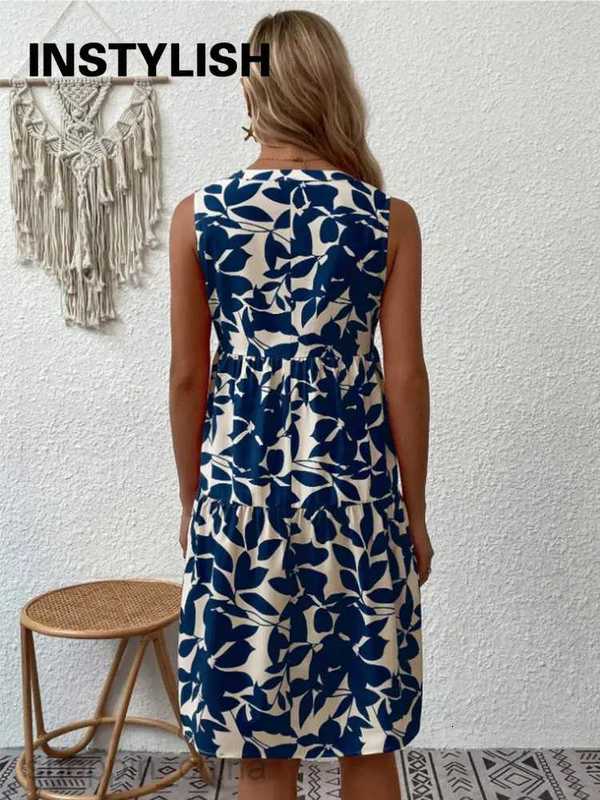 Basic Casual Dresses Elegant V Neck Print Ruffles A Line Dress Women Summer Sleeveless Bohemian Sundress Casual Loose Knee Length Beach Party Dress