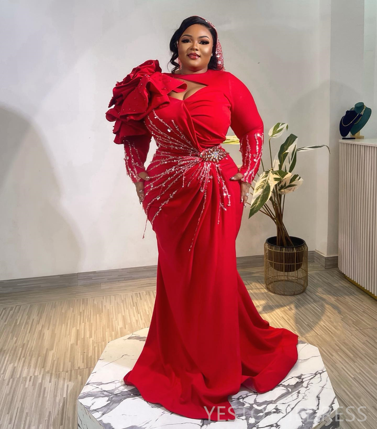 2024 Plus Size Red Prom Dress Mermaid Promdress Evening Formal Gowns Long Sleeves Beaded Sequined Crystals Decorated Birthday Dress Second Reception G