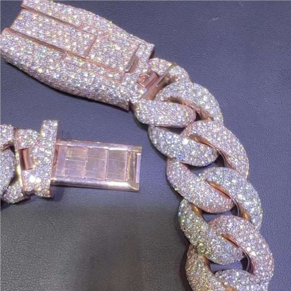 Personalized Custom Buckle 25mm 2 Tones Sterling Sier Vvs Moissanite Dia Iced Out Heavy Cuban Link Chain Necklace