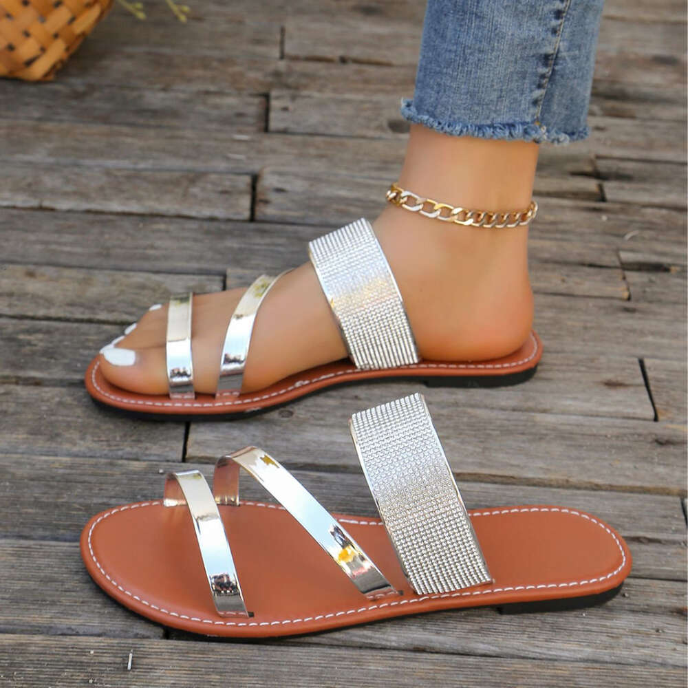 Summer New Large Women S Fashion Dubai Style Flat Bottom Beach Slippers Ddmysaturn