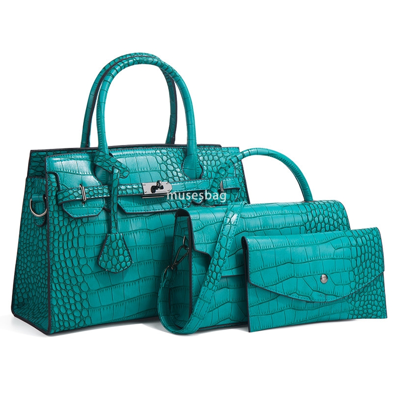 Designer Women's High Quality Multi functional Autumn/Winter Handbag Fashionable Trendy Diagonal Straddle Bag Large Capacity Three Piece Set Moth