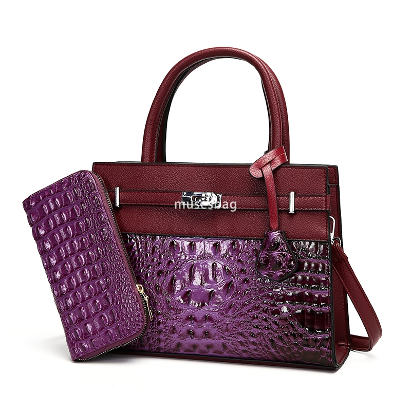 Designer Women High Quality European and American Classic Retro Multi functional Crocodile Pattern Trendy Fashion Large Capacity Versatile Simple Bag 