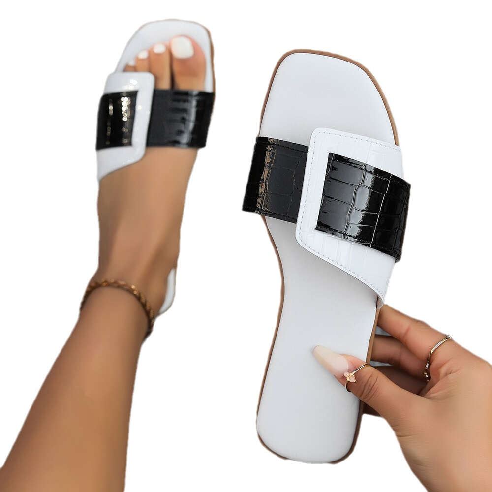 New Large Summer Fashion One Word Leather Button Beach Slippers Ddmysaturn