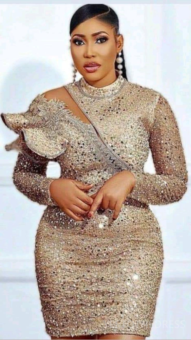 2024 Plus Size Gold Cocktail Dresses for Women Short Prom Dress Sheath High Neck Long Sleeves Sequined Appliqued Lace Birthday Party Dress for Special