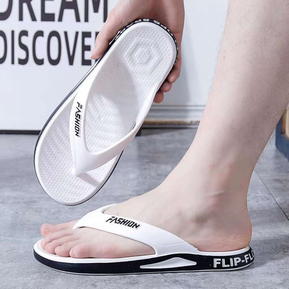 Summer Trend Slippers Fashionable Casual Outerwear Herringbone Slippers For Men Anti Slip And Odor Resistant Large Size Clip On Sandals Ddmysaturn