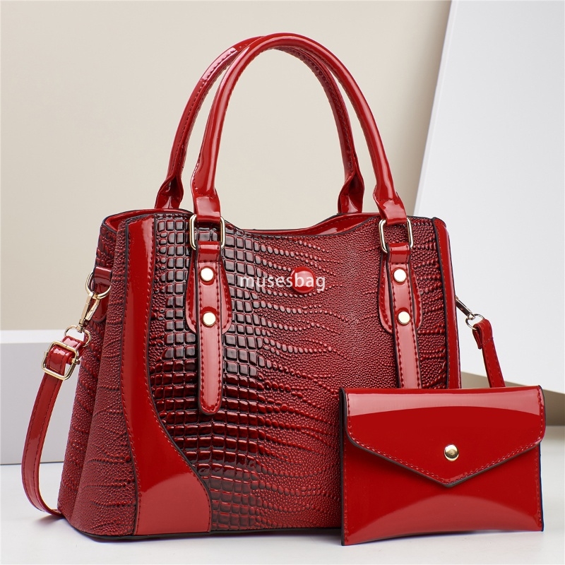 Designer Women High Quality Practical and Multi functional Advanced Mother and Child Bag Fashionable Contrast Color Casual Large Capacity Shoulder Bag