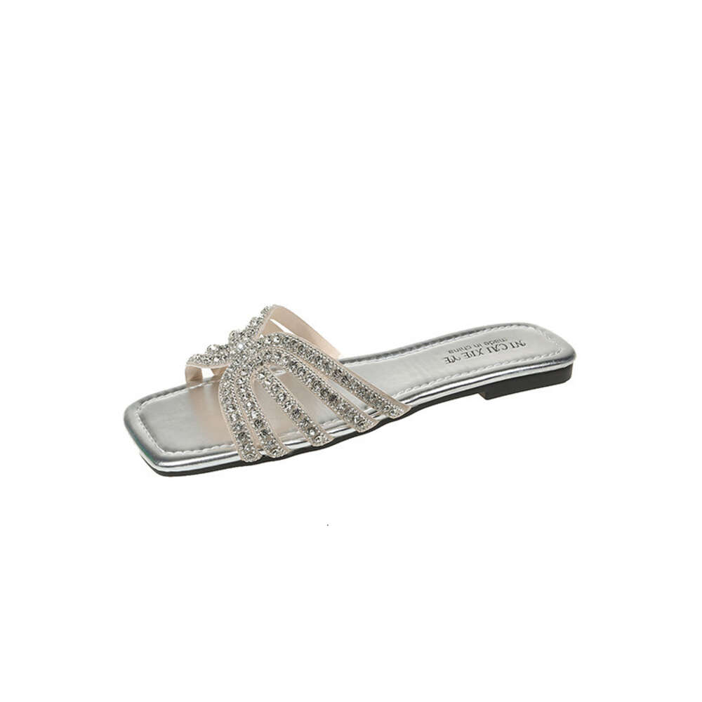 Summer Large Size One Line Women S Water Diamond Small Fragrant Flat Fashion Versatile Slippers Ddmysaturn