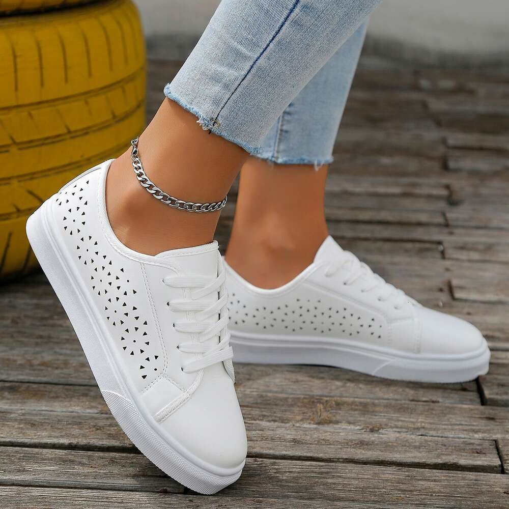 Size Spring Large Women S Fashionable And Versatile Casual Round Toe Flat Bottomed Sneakers Sports Boards Ddmysaturn