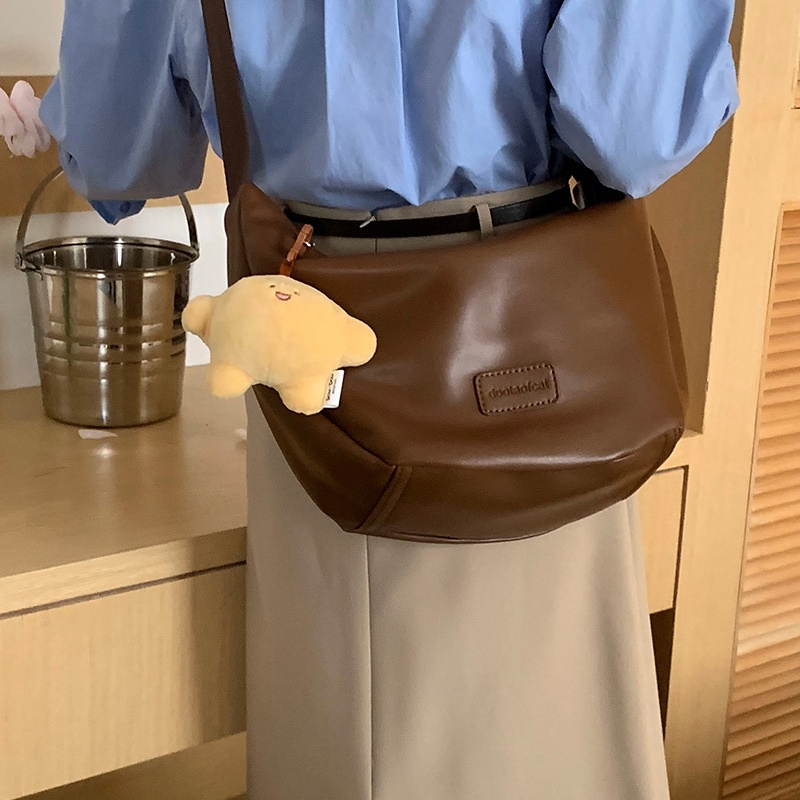 High end fashion versatile Instagram large capacity bag for women's new leisure commuting tote bag student class single shoulder crossbody bag