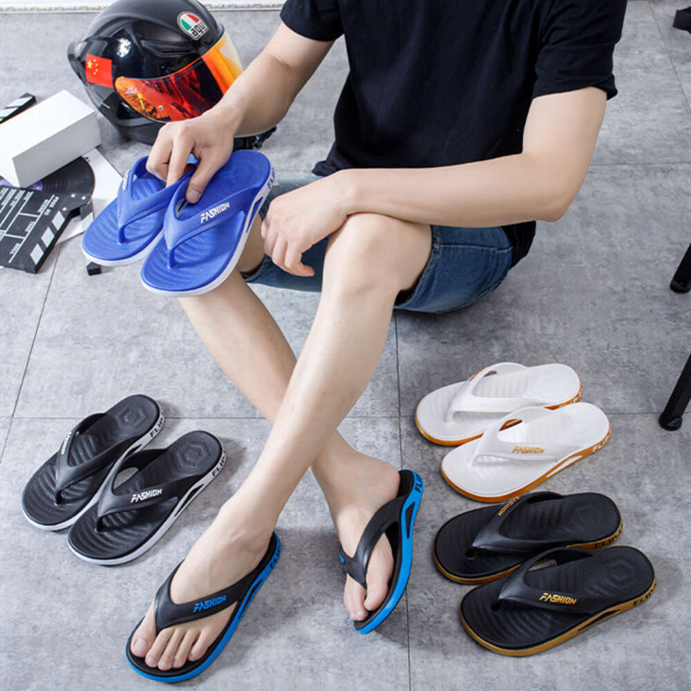Summer Trend Slippers Fashionable Casual Outerwear Herringbone Slippers For Men Anti Slip And Odor Resistant Large Size Clip On Sandals Ddmysaturn