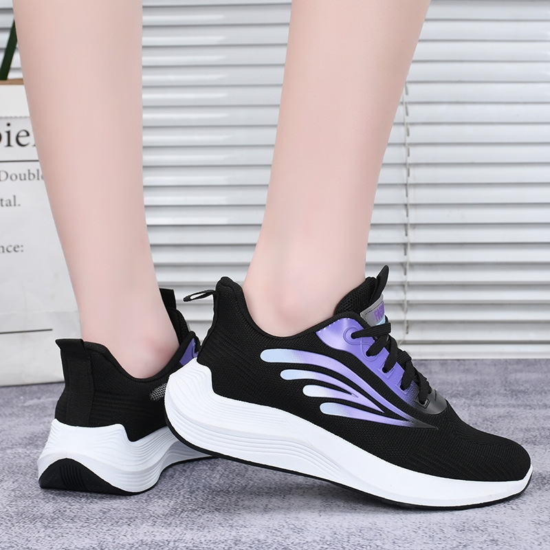 Designer Shoes In Black White New Womens Mesh Casual Sports Comfortable And Breathable Cloth Shoes