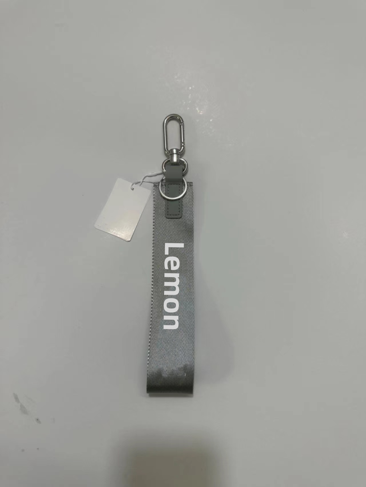 Uu-3098 Series Brand Key Chain Embroidered Alloy Buckle Unisex Fashion Decoration Keychain With Exquisite Packaging