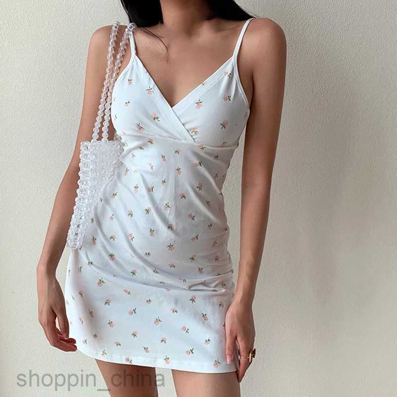 Basic Casual Dresses Y2k Vintage Floral Cross Camis Dress Women Slim Sleeveless V-Neck Summer Sexy Cute Backless Party Black Mini Dresses Woman Cloth
