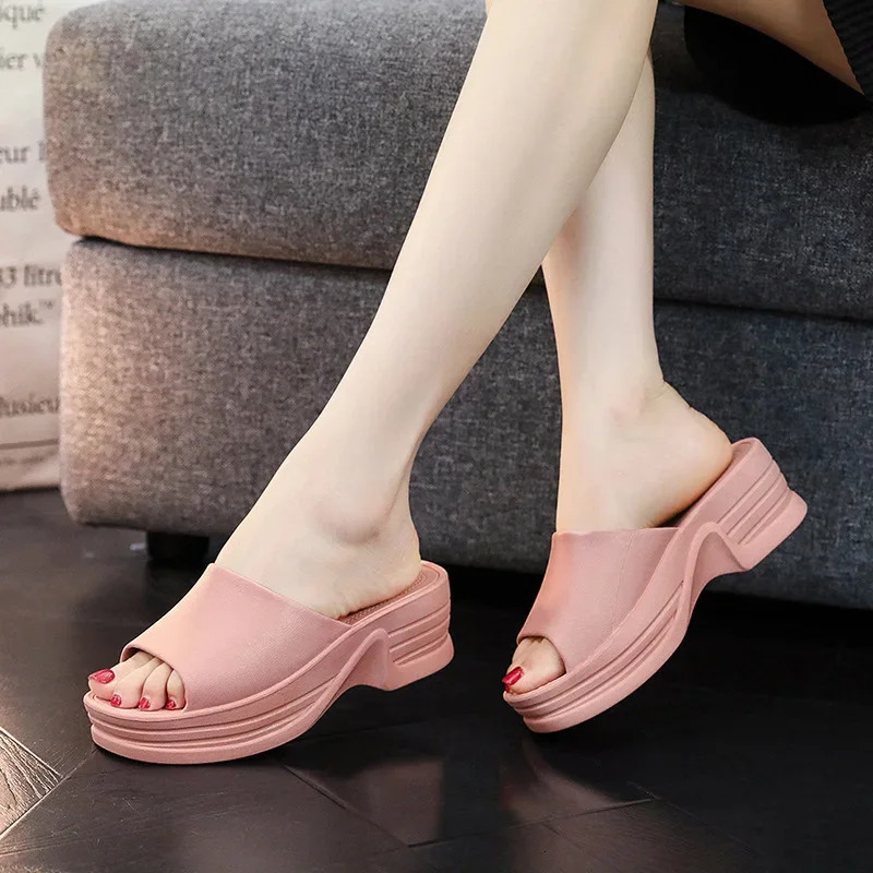 Fashion Womens Slippers 2024 Sandals Flatform Open Toes Shoes Platform Wedge Modern Slippers PVC Slides Soft Non-slip Slippers 240619