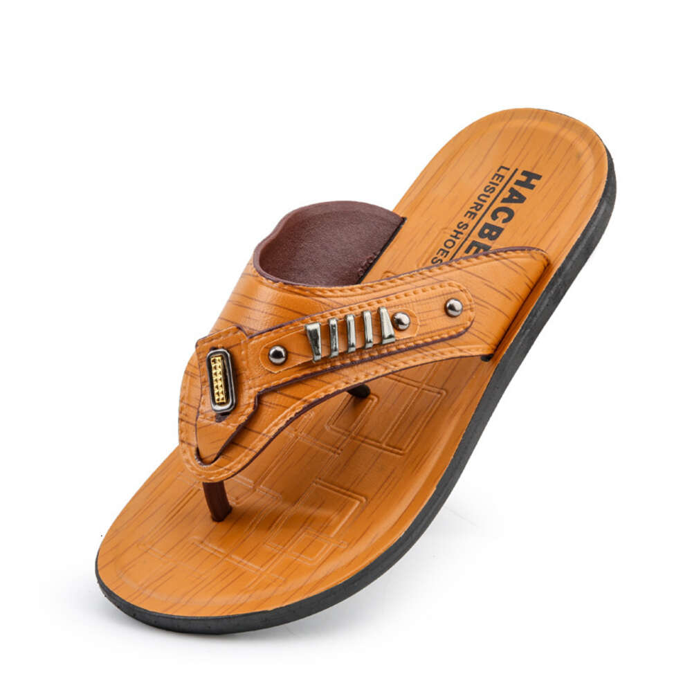 Fashionable Men S With Flops Flat Bottomed Shoes Lightweight And Soft Soled Men Flip For Beach Sports Ddmysaturn