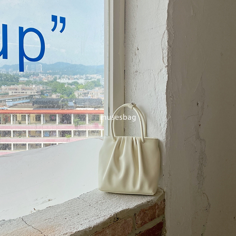 Square pleated versatile small bag for women spring and summer new soft handheld casual Korean version single shoulder crossbody bag trend
