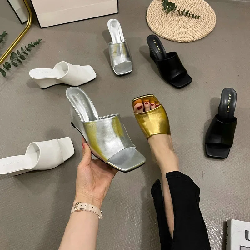 Retro Wedge Slippers Women Summer Wear Square Head Open Toe Thick Soled line Sexy High-heeled Slides 240704