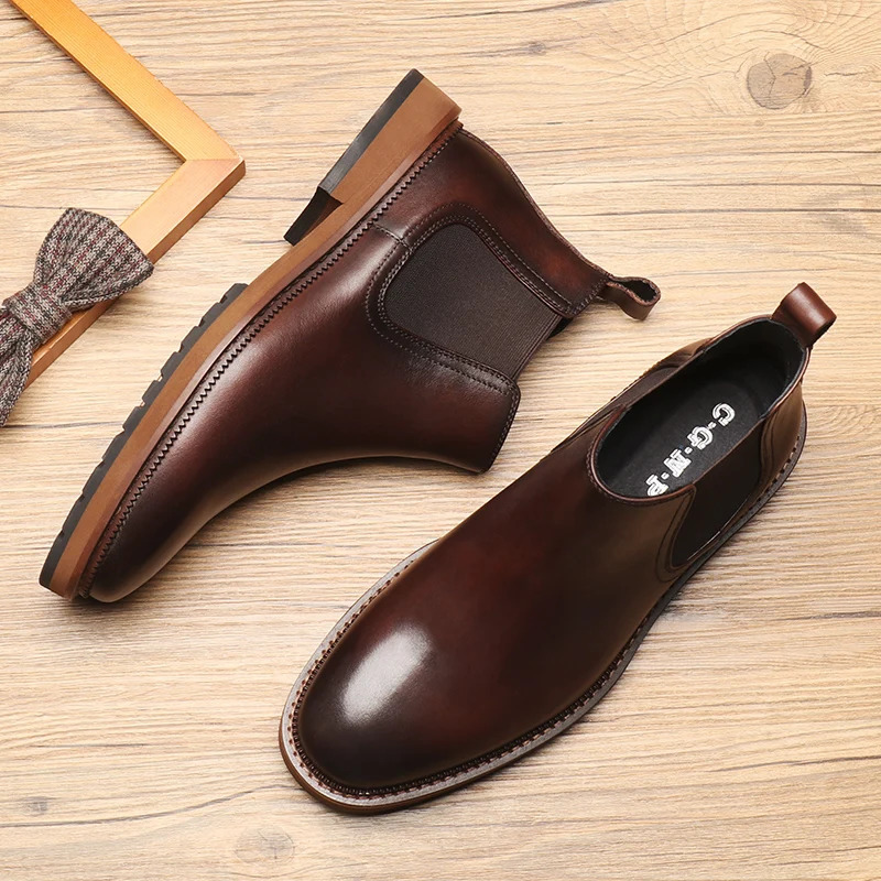 Chelsea men's boots English style leather boots cowhide made set feet comfortable wear to work 240619